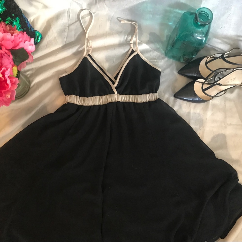 Charlotte Russe Black and Cream strappy dress